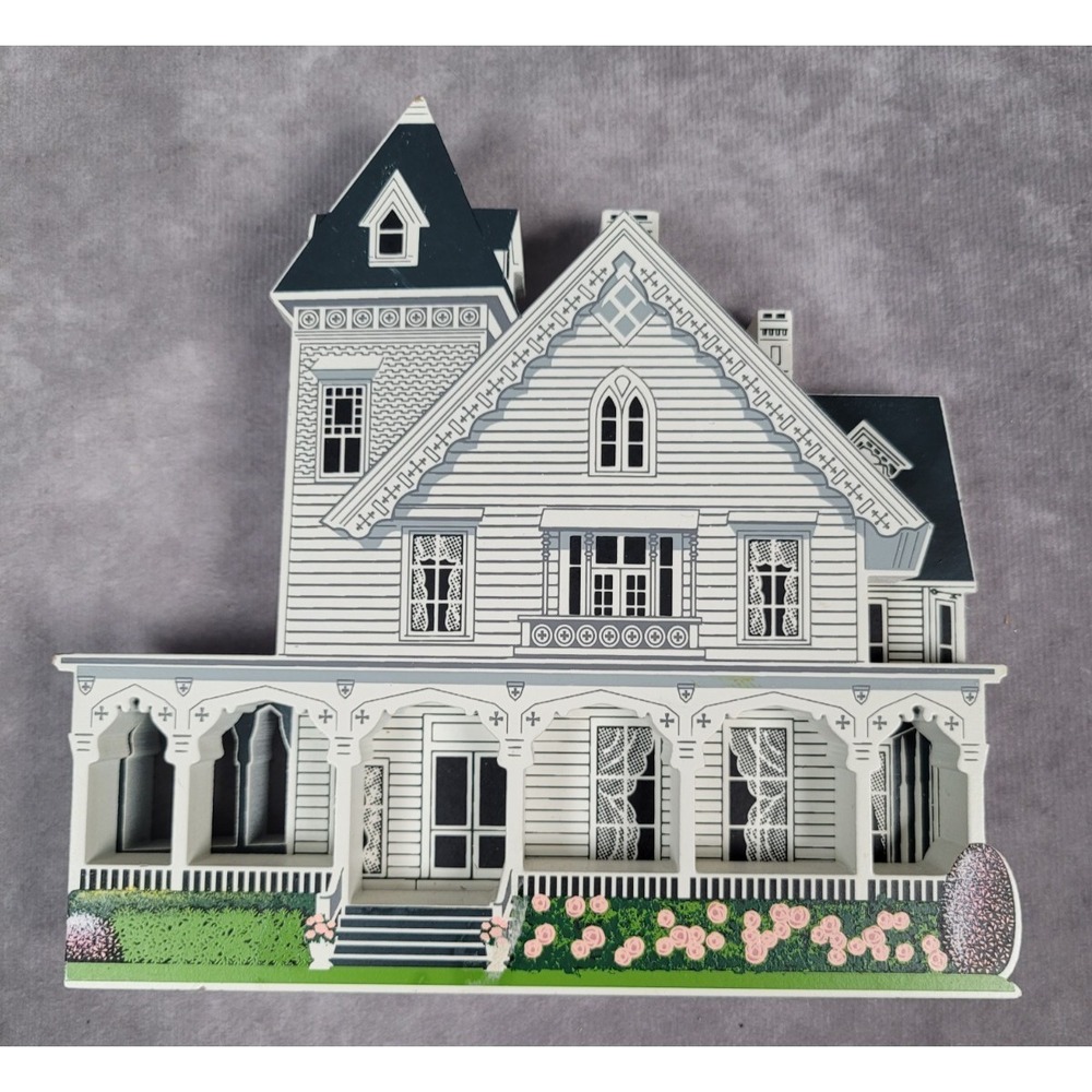 Vintage Sheila's Moses Bulkeley House Southport CT 1992 Ltd Ed Village Whimsy